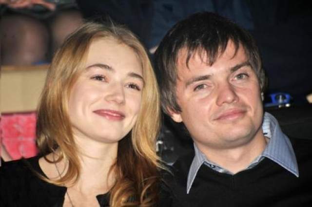 Затем вышла замуж за кинопродюсера Дмитрия Литвинова, у них родился сын Филлип. 