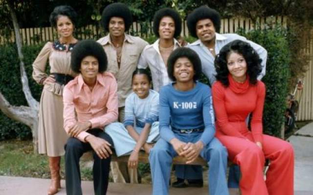 Майкл Джексон  Поп-король еще задолго до своей смерти прекратил любые отношения со своими родственниками, которые бередили все его психологические травмы. 