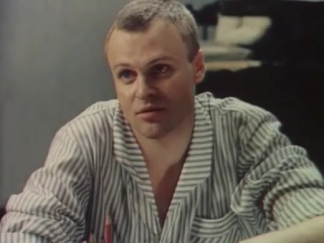 Александр Соловьев (1952-2000). Актер трагически погиб на 48-м году жизни. В ночь на католическое Рождество он попал в Институт имени Склифософского с черепно-мозговой травмой.