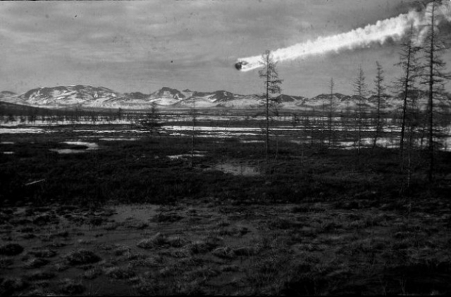 1. Тунгусский метеорит 17 июня 1908-го года в семь часов по местному времени в районе реки Подкаменной Тунгусски (Россия) произошёл воздушный взрыв мощностью порядка 40-50-ти мегатонн — такая мощность соответствует взрыву тысячи ядерных бомб, сброшенных на Хиросиму.