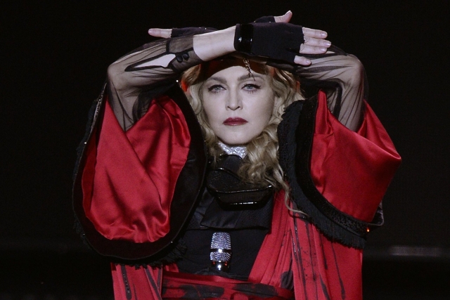 Мадонна стала жертвой изнасилования, когда в 19-летнем возрасте перебралась в Нью-Йорк.