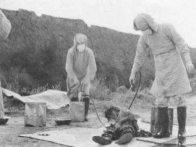 Отряд 731  Это специальный отряд вооруженных японских сил, который занимался исследованиями в области биологического оружия с целью подговори к ведению бактериологической войны, но опыты они производили на живых людях (военнопленных и похищенных).