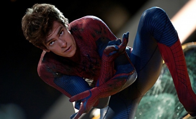 Эндрю Гарфилд сыграл того же персонажа в "Новом Человеке-пауке" в 28.