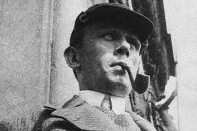 В следующий раз Хармса арестовали уже в августе 1941 года - за "клеветнические и пораженческие настроения". 